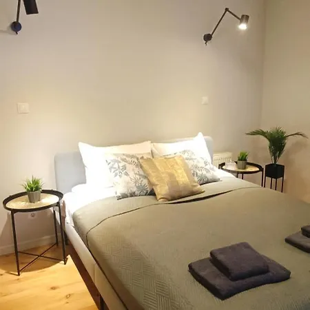 Apartmán Two Bedroom Charismatic In The Old Town *