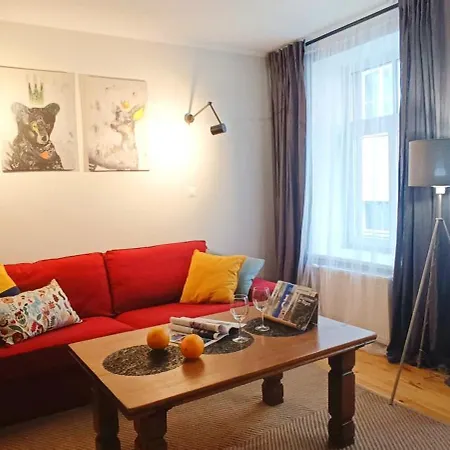 Two Bedroom Charismatic In The Old Town Рига