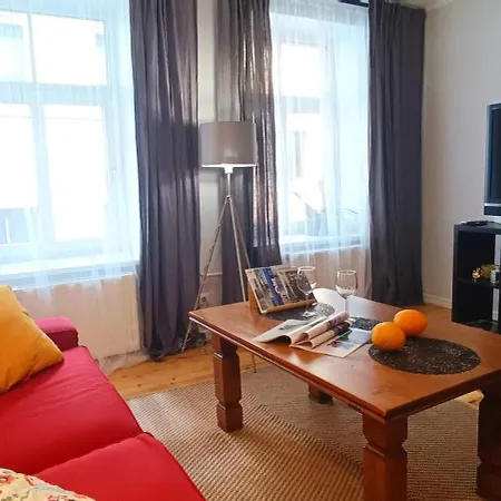 Two Bedroom Charismatic In The Old Town Апартаменты Рига