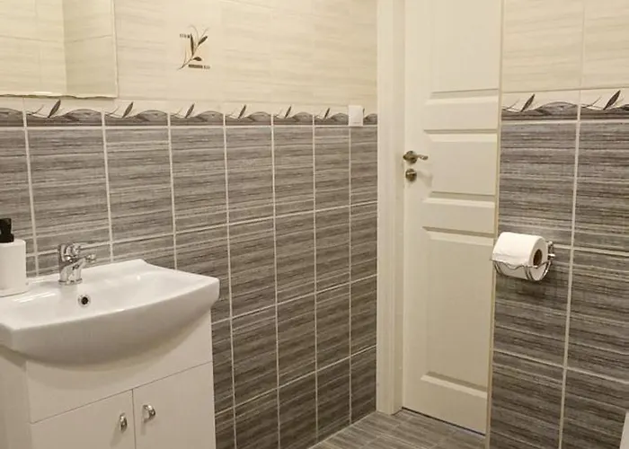 Two Bedroom Charismatic In The Old Town Riga