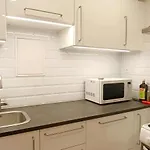 Two Bedroom Charismatic In The Old Town