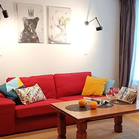 아파트 Two Bedroom Charismatic In The Old Town